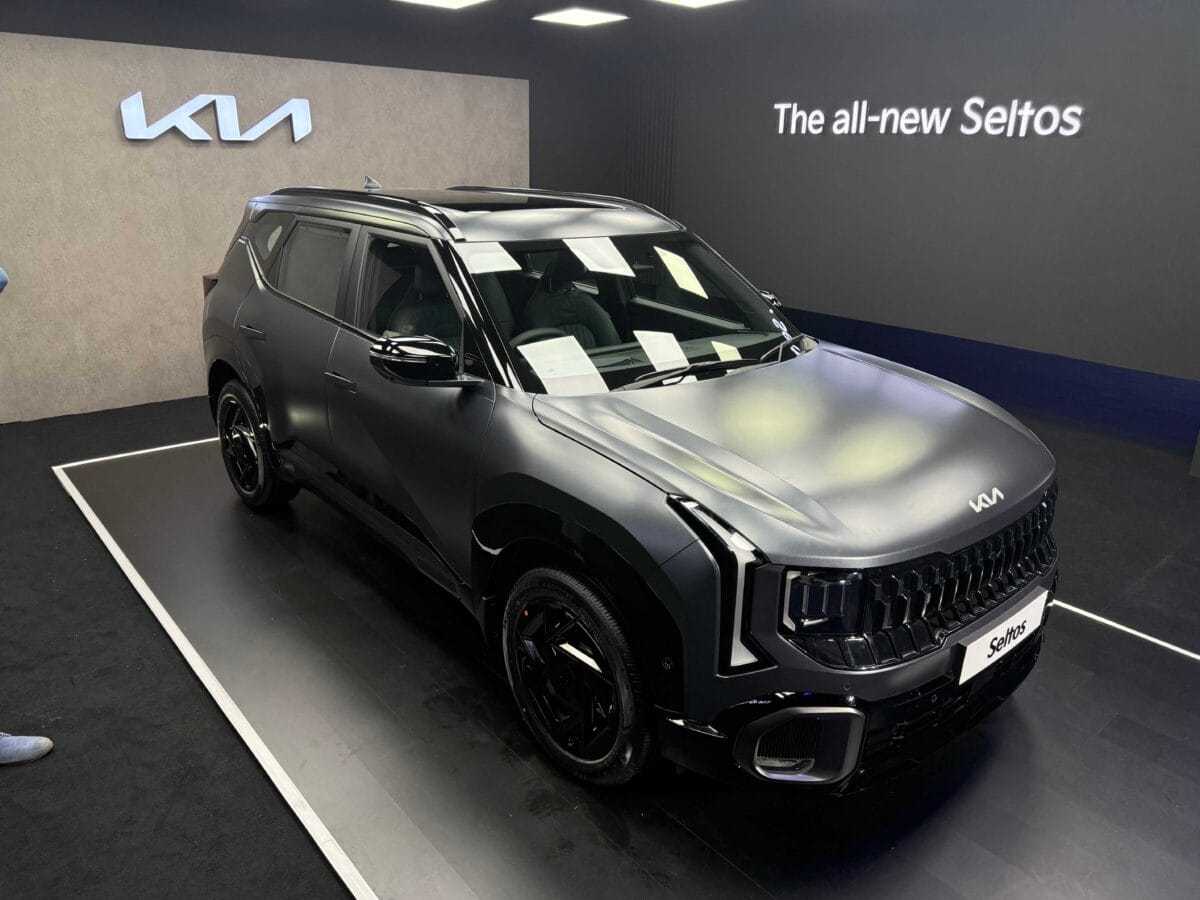 2026 Kia Seltos Side View Full