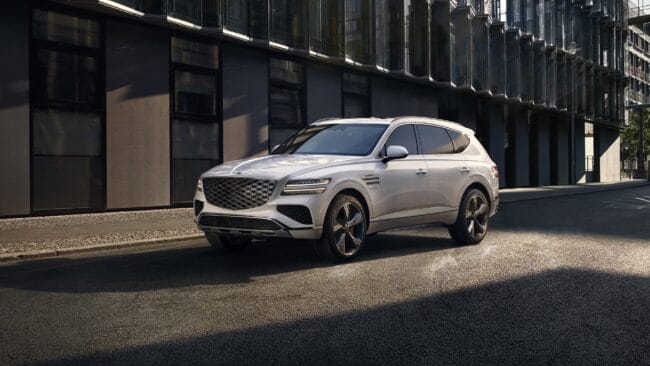 Genesis GV80 side view