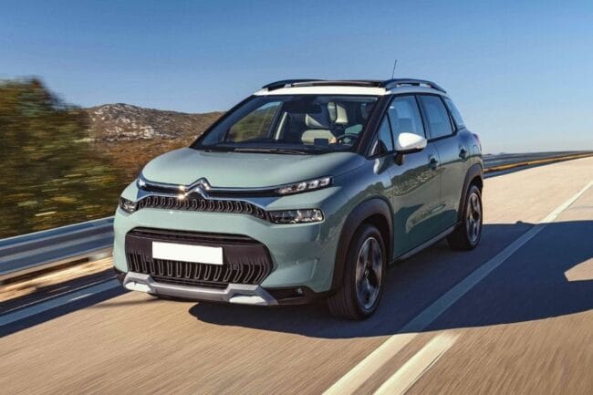 Citroen C3 Aircross front view in green color