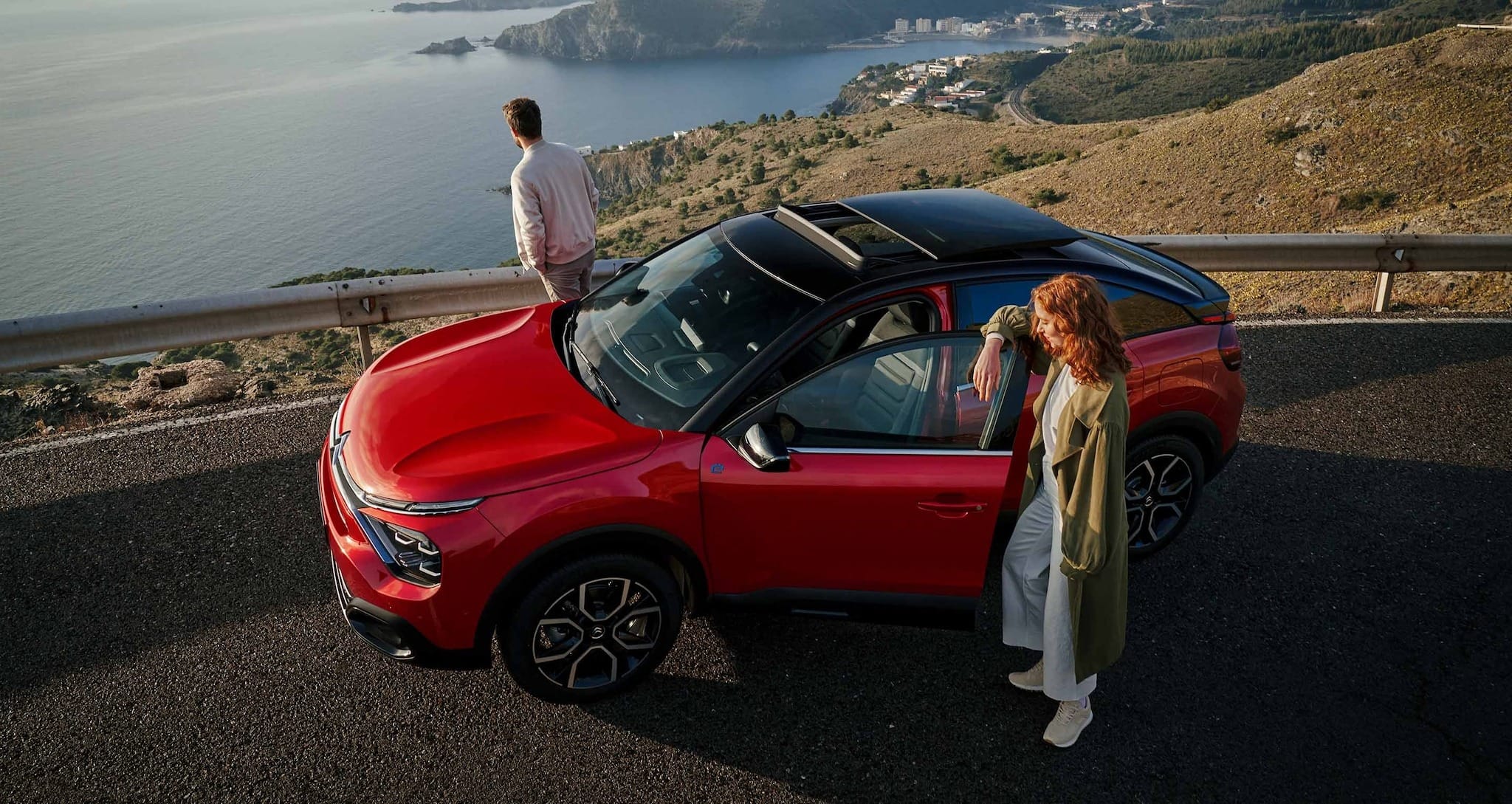 Citroen C4 top view in red color