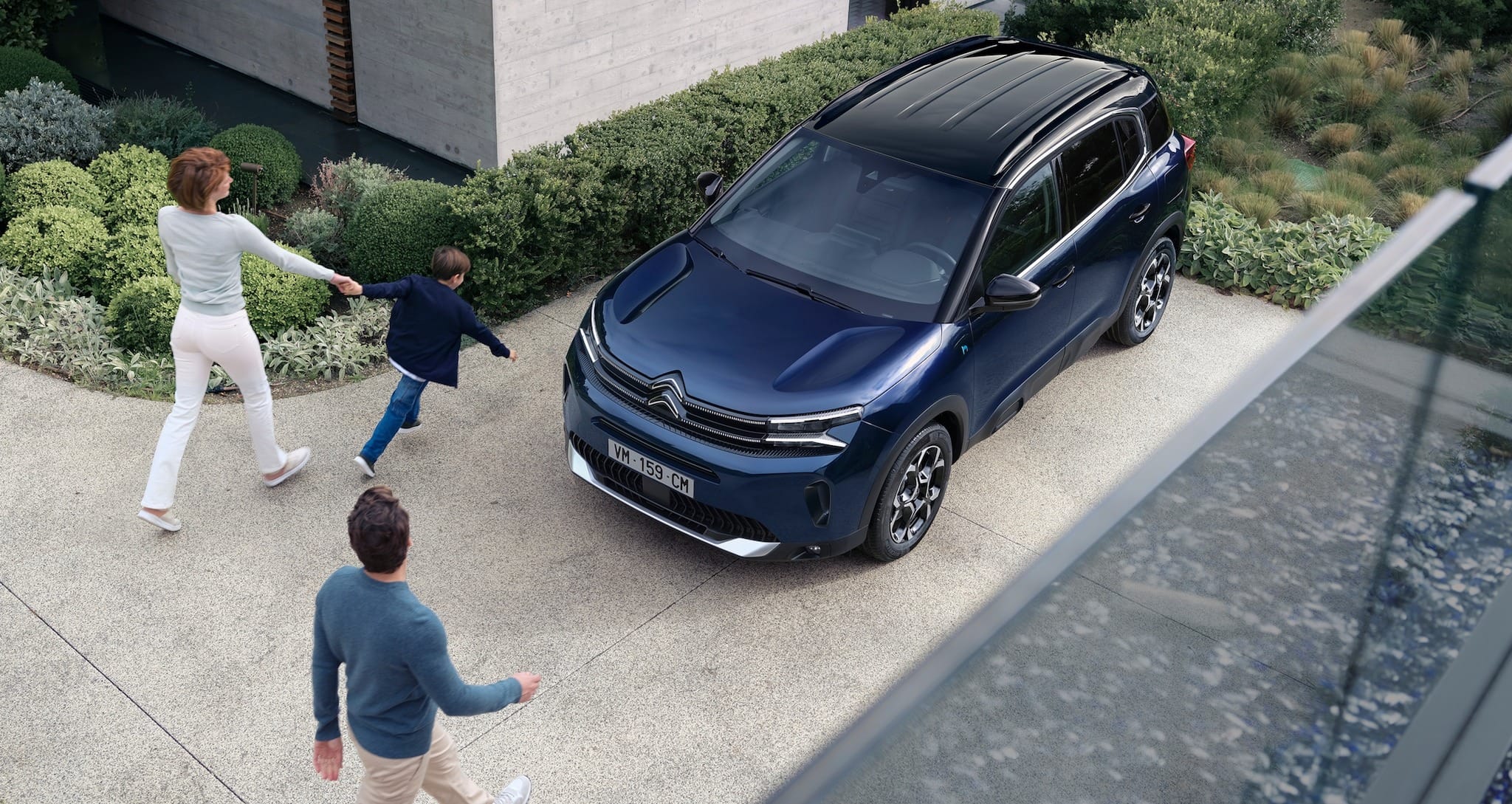 Citroen C5 Aircross top view in blue color