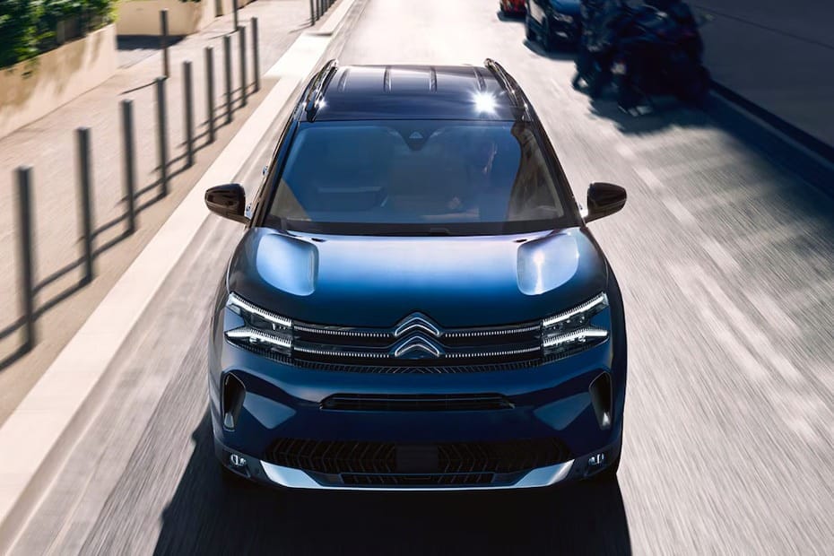 Citroen C5 Aircross front view in blue color