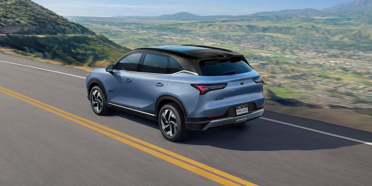 Chevrolet Captiva EV rear view in blue color