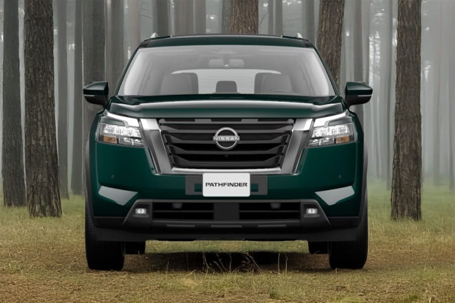 Nissan Pathfinder front view in green color