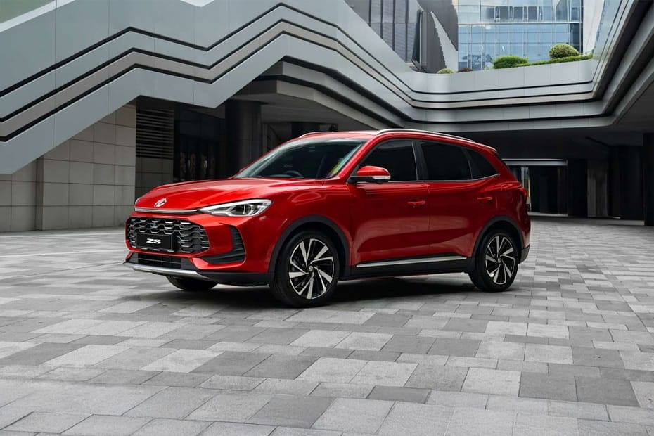 MG ZS side view in red color