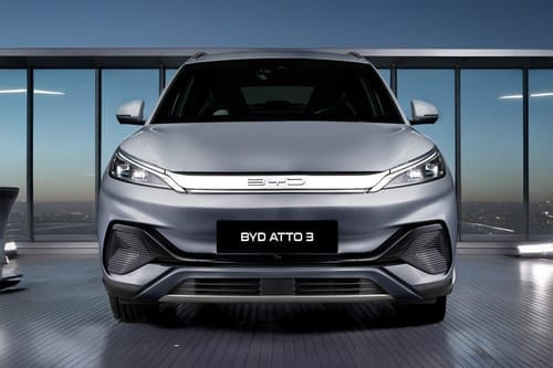 BYD Atto 3 front view in blue color