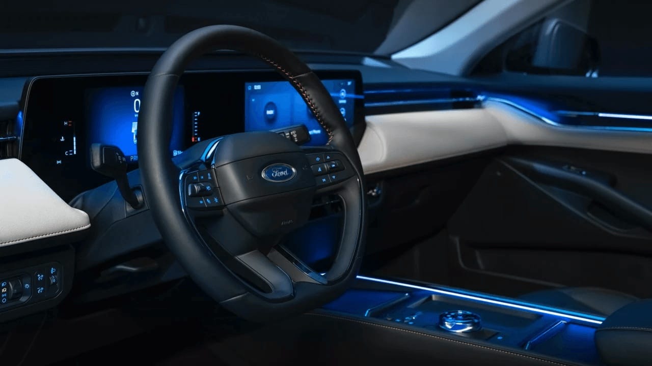 Ford Taurus Interior