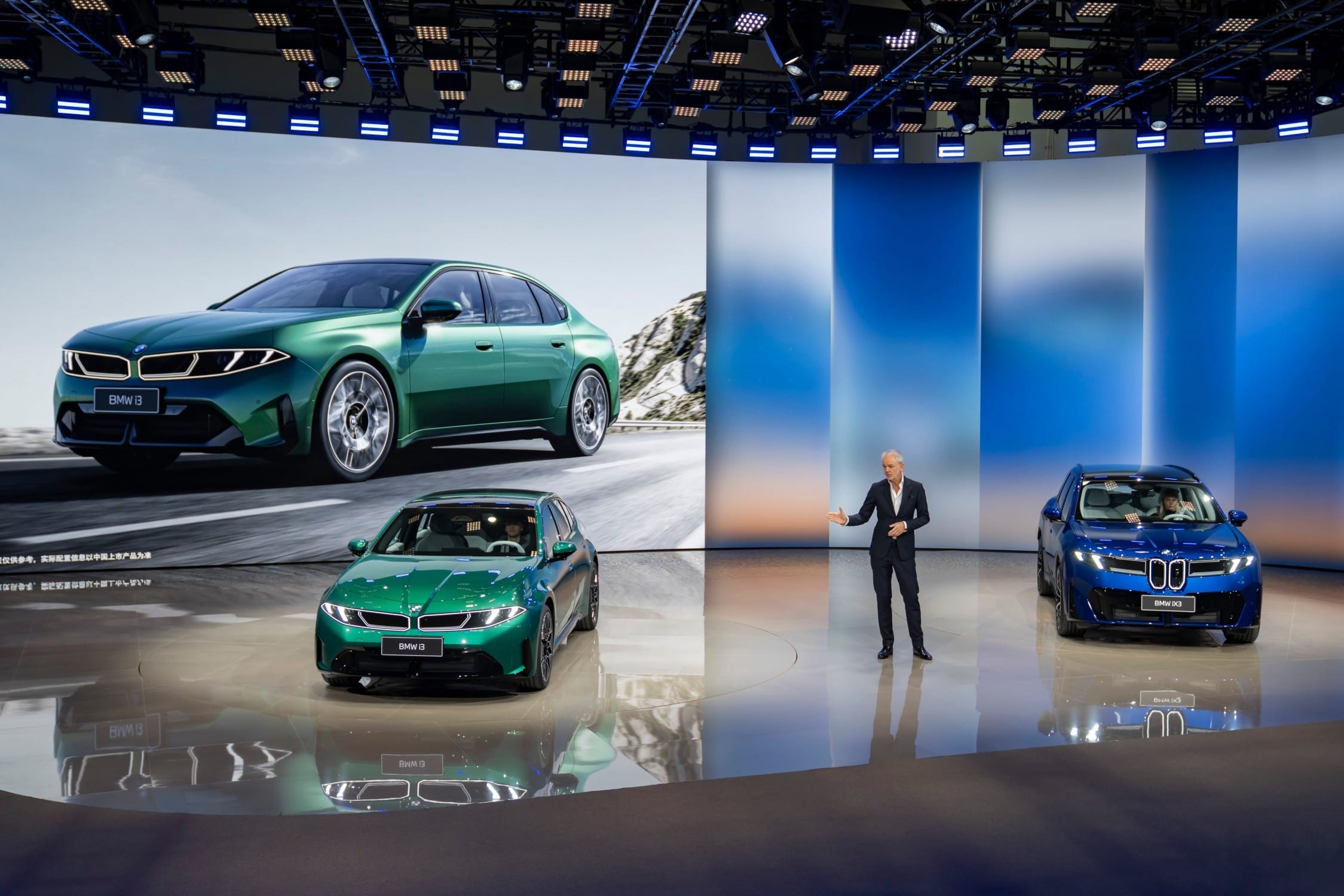 The new BMW i3 Long Wheelbase and the new BMW iX3 Long Wheelbase