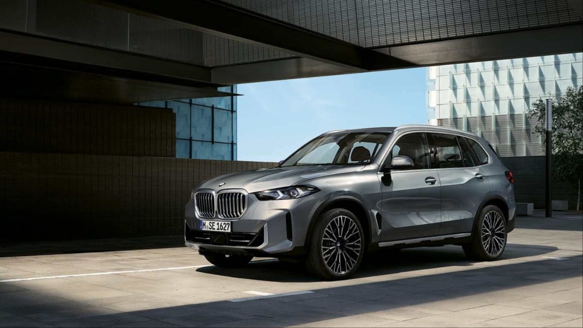 BMW X5 Side VIew